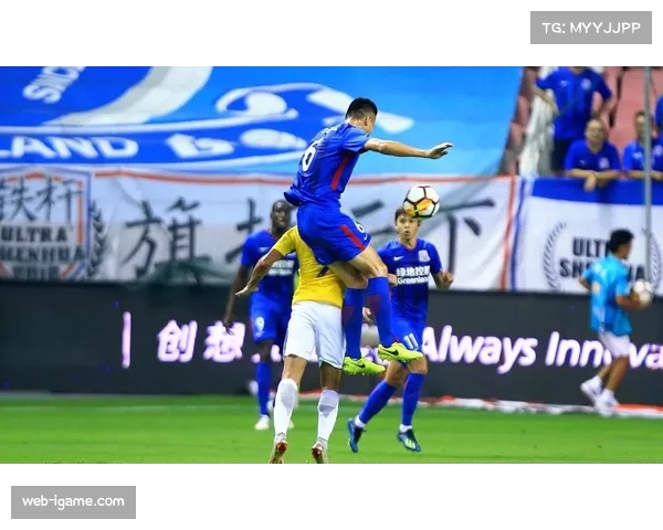 申花外援阿苏埃开场抢断破门 展现敏锐门前嗅觉